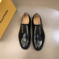 Louis Vuitton Loafer LU0114