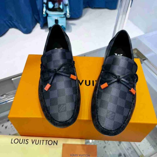 Louis Vuitton Moccasins LU0296