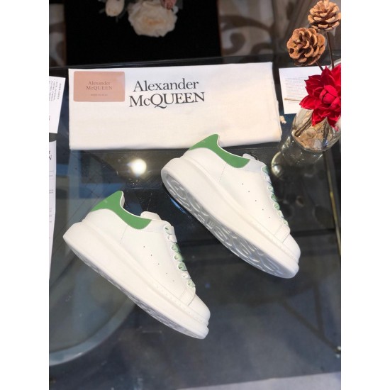 Alexander McQueen Sneaker AM0011