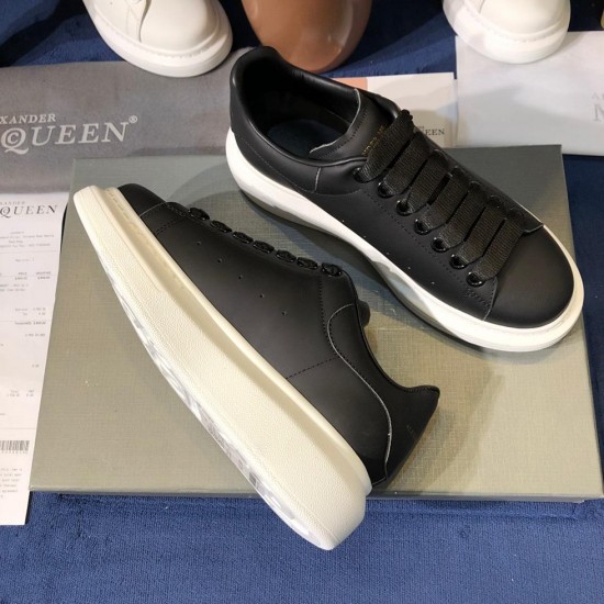 Alexander McQueen Sneaker AM0044