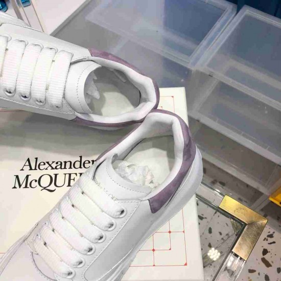 Alexander McQueen  Sneaker AM0052