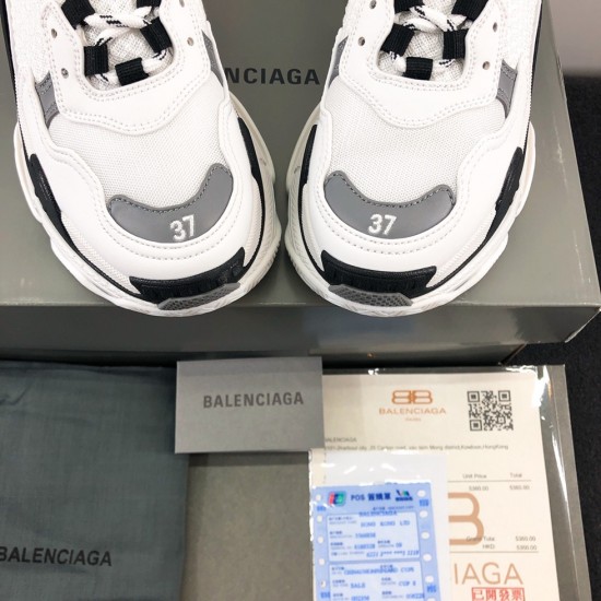 Balenciaga  Sneakers BA0074