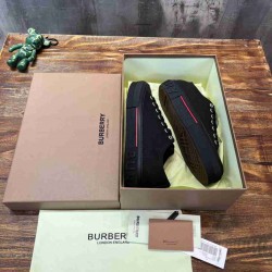 Burberry  Sneaker BU0036