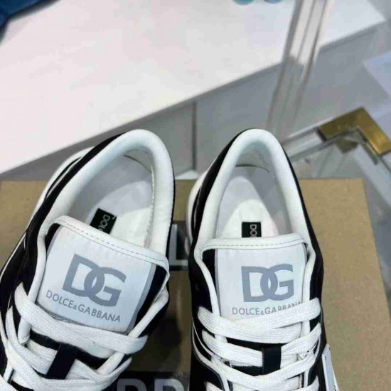 Dolce ＆ Gabbana  Sneaker DG0061