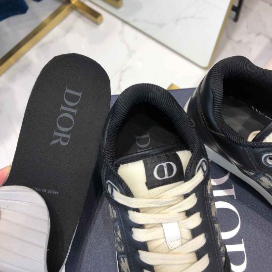 Dior  Sneakers DI0111