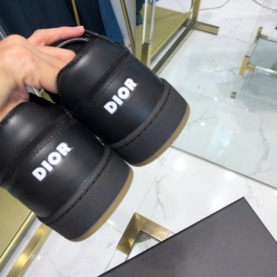 Dior  Sneakers DI0119