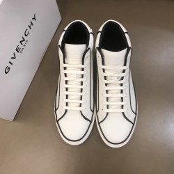 Givenchy Sneakers GI0005