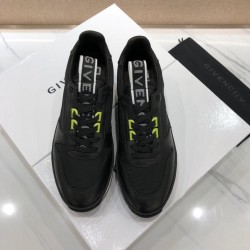 Givenchy Sneakers GI0011