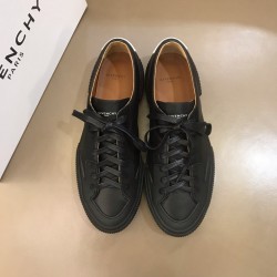 Givenchy Sneakers GI0013