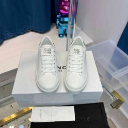 Givenchy  Sneakers GI0037