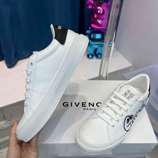 Givenchy  Sneakers GI0044