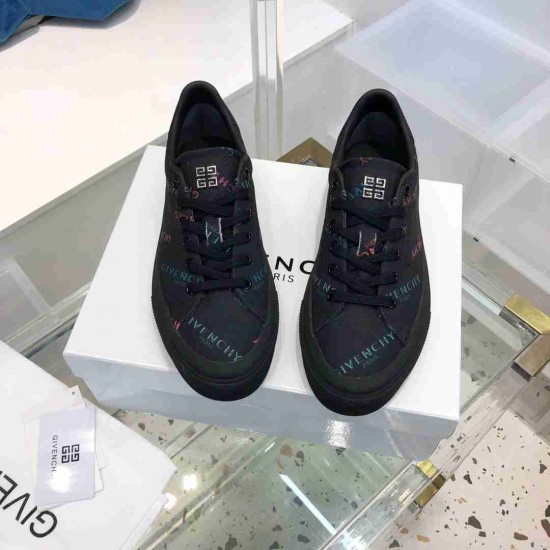 Givenchy  Sneakers GI0049