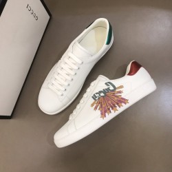 Gucci Sneakers GU0052