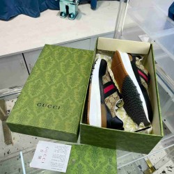Gucci     Sneakers GU0225