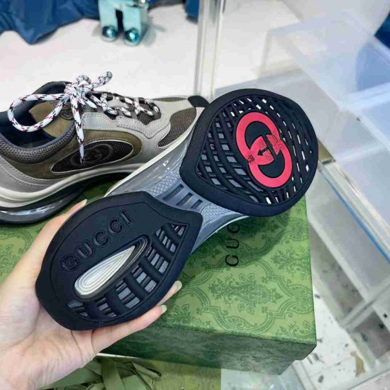 Gucci        Sneakers GU0243