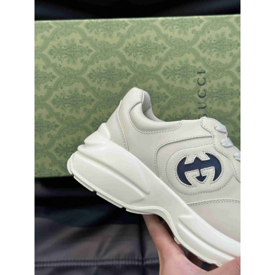 Gucci         Sneakers GU0247