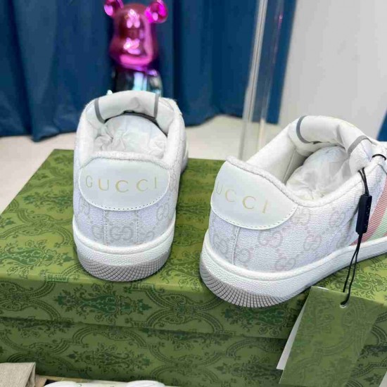 Gucci         Sneakers GU0250