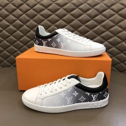 Louis Vuitton Sneakers LU0002