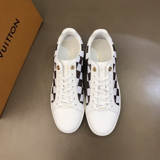 Louis Vuitton Sneakers LU0005