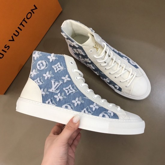 Louis Vuitton Sneakers LU0022