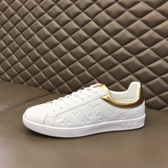 Louis Vuitton Sneakers LU0062