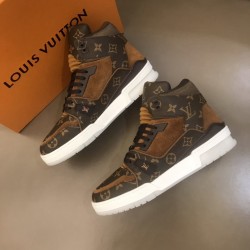 Louis Vuitton Sneakers LU0098