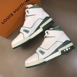Louis Vuitton Sneakers LU0103