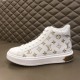 Louis Vuitton Sneakers LU0106