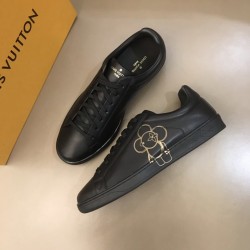 Louis Vuitton Sneakers LU0108
