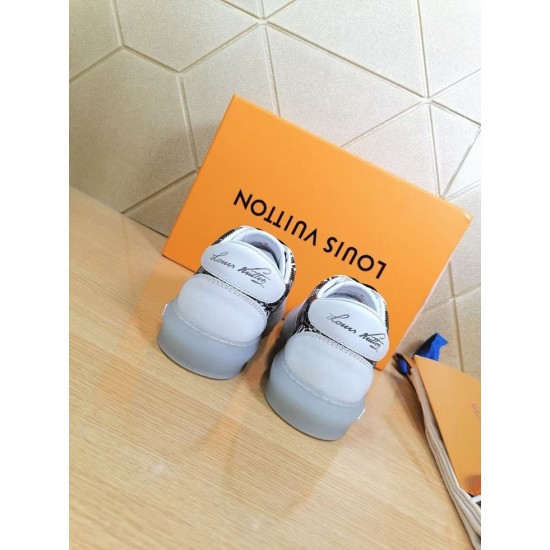 Louis Vuitton Sneakers LU0113