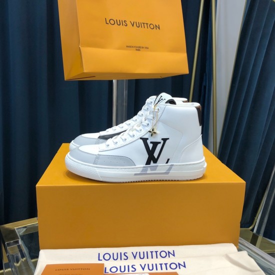 Louis Vuitton Sneakers LU0118