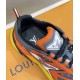 Louis Vuitton Sneakers  LU0132