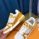 Louis Vuitton Sneakers  LU0164