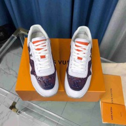 Louis Vuitton  Sneakers LU0211