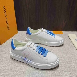 Louis Vuitton   Sneakers LU0223