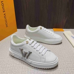 Louis Vuitton   Sneakers LU0226