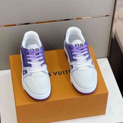 Louis Vuitton   Sneakers LU0228