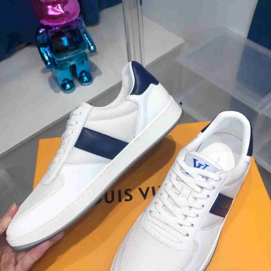 Louis Vuitton   Sneakers LU0233