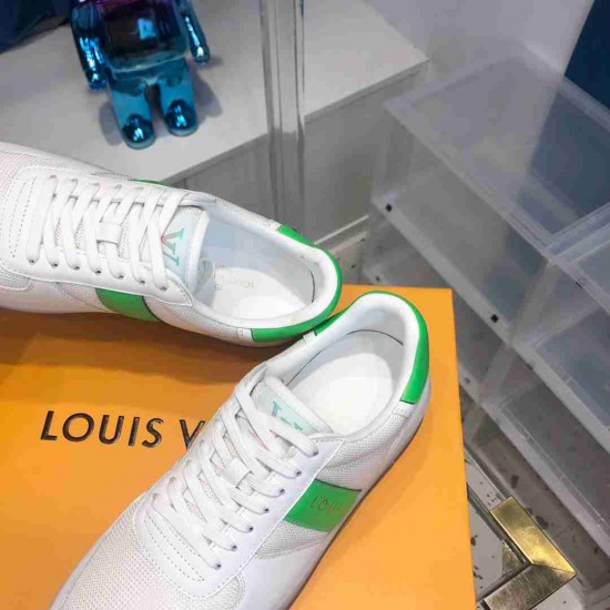 Louis Vuitton   Sneakers LU0235