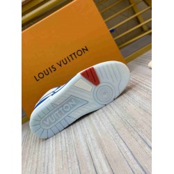 Louis Vuitton   Sneakers LU0252
