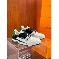 Louis Vuitton   Sneakers LU0271