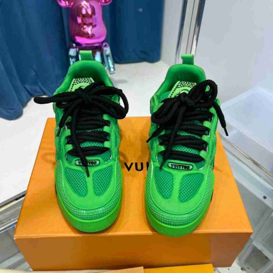 Louis Vuitton     Sneakers LU0280