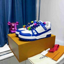 Louis Vuitton     Sneakers LU0306