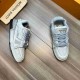 Louis Vuitton          Sneakers LU0363