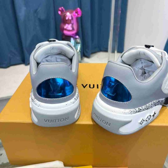 Louis Vuitton           Sneakers LU0380