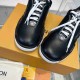 Louis Vuitton           Sneakers LU0381