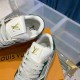 Louis Vuitton            Sneakers LU0389
