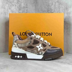 Louis Vuitton             Sneakers LU0405