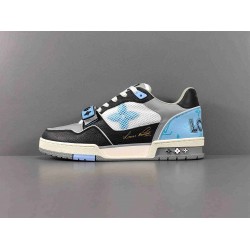 Louis Vuitton               Sneakers LU0448
