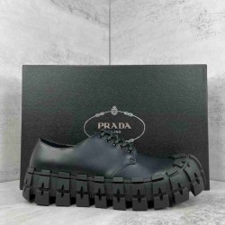 Prada  Sneakers PL0071